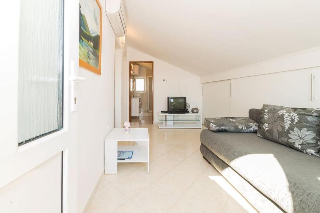 Apartman Maura Vlašići Extérieur photo